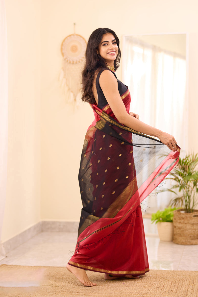 Scintilla Red Cotton Silk Saree With Outstanding Blouse Piece