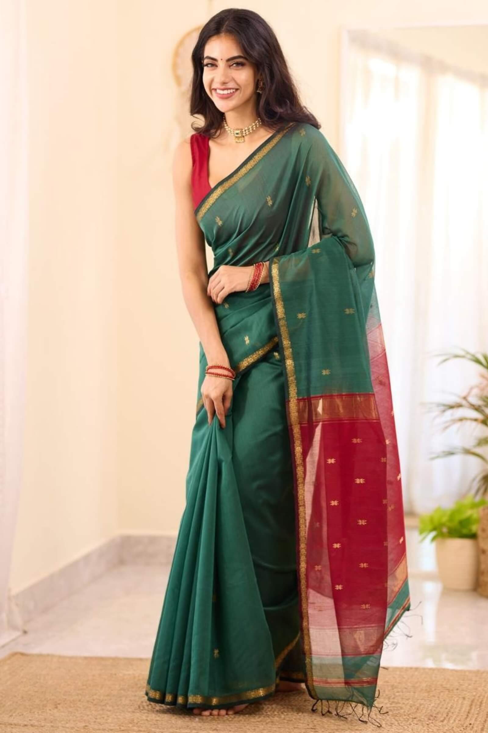 Demure Rama Cotton Silk Saree With Exquisite Blouse Piece