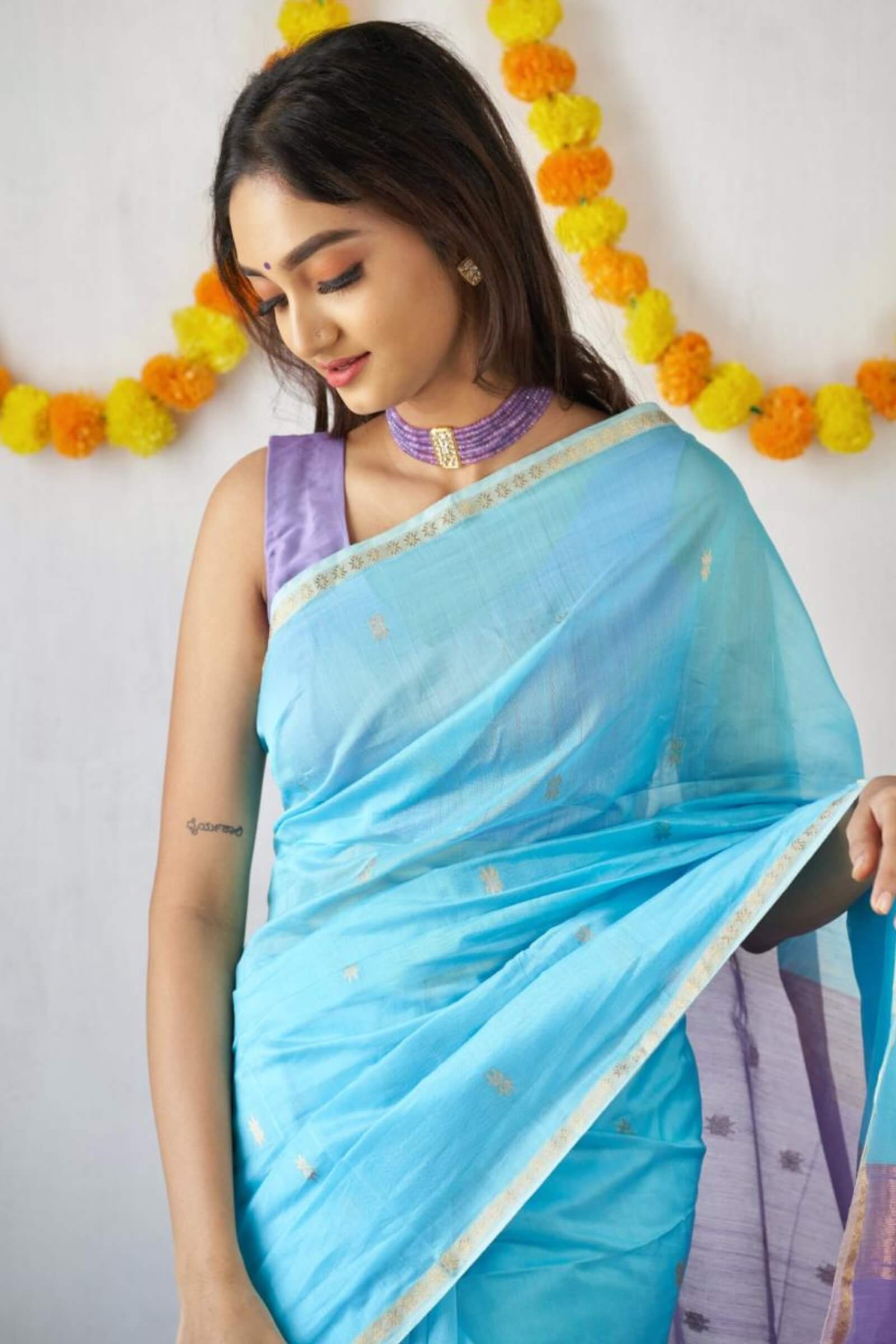 Winsome Sky Cotton Silk Saree With Unique Blouse Piece
