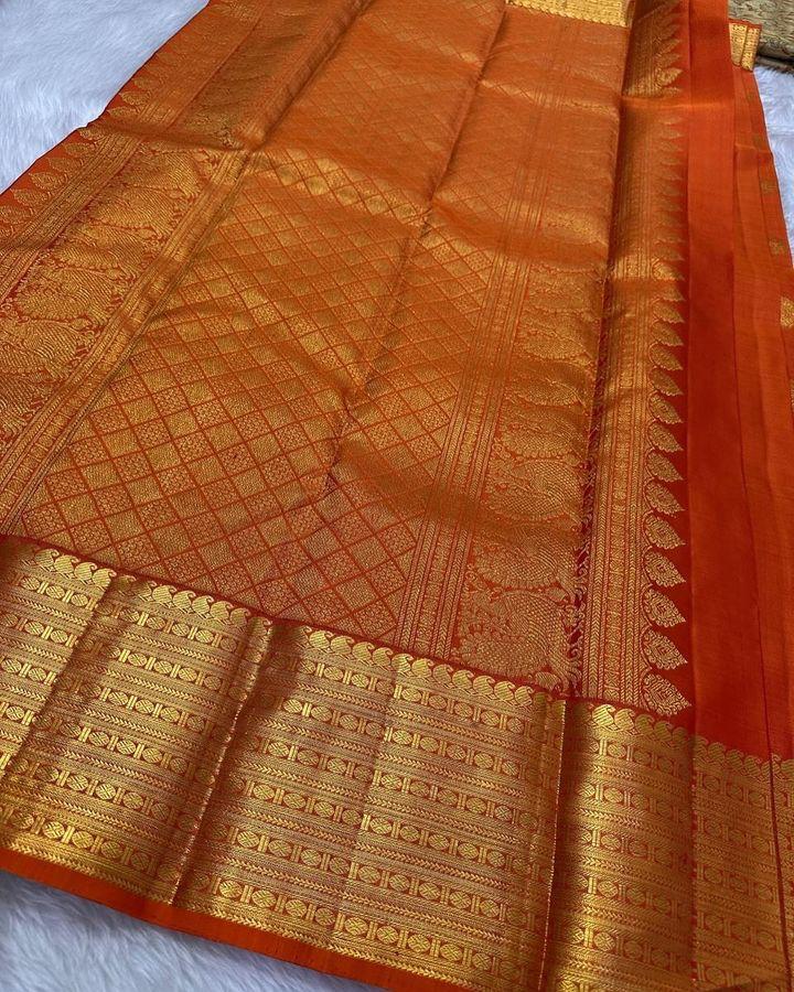 Enthralling Orange Soft Silk Saree With Panache Blouse Piece