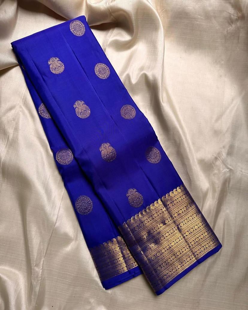 Incredible Royal Blue Soft Silk Saree With Pleasurable Blouse Piece