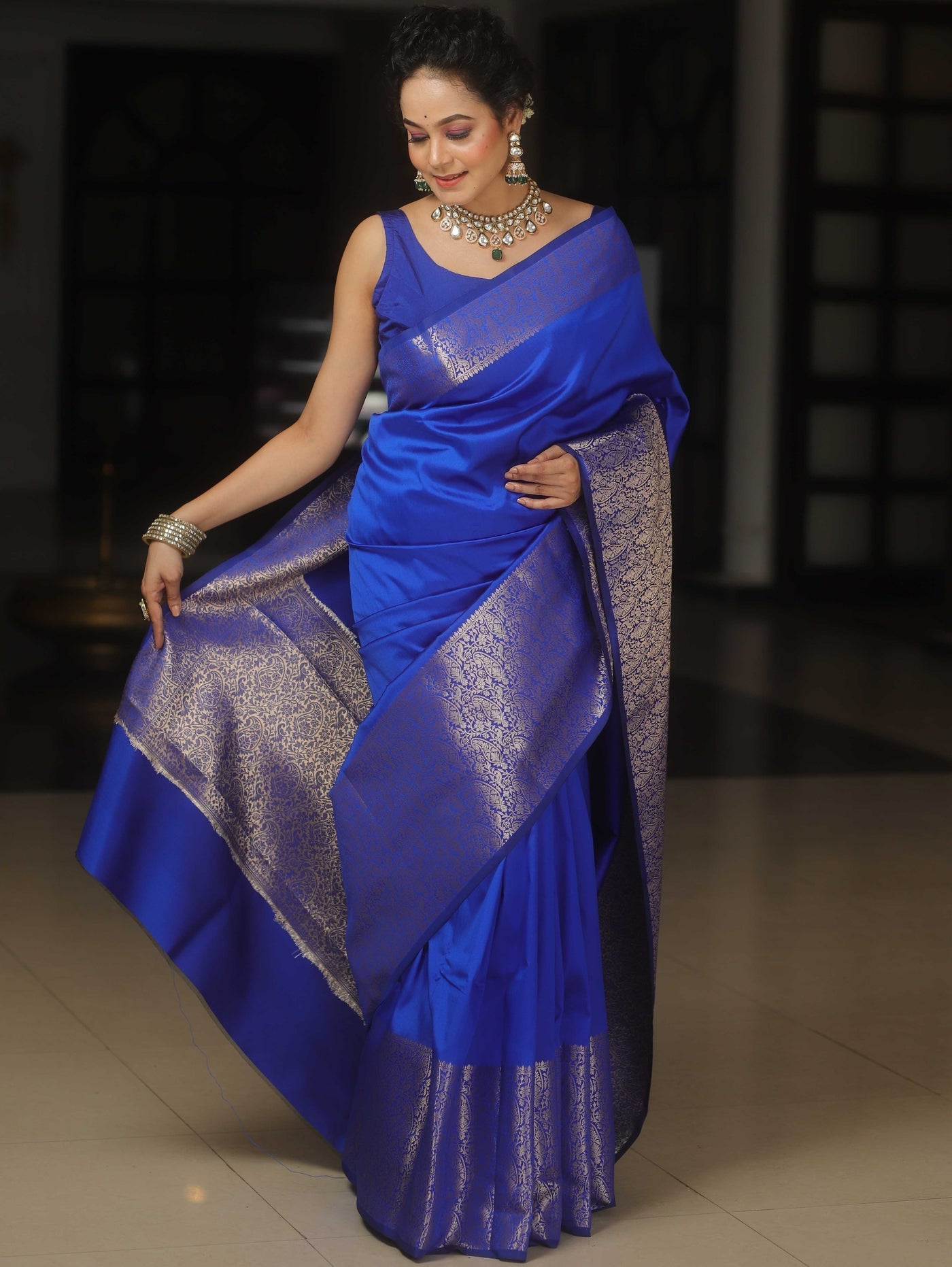 Incomparable Royal Blue Soft Silk Saree With Scintillating Blouse Piece