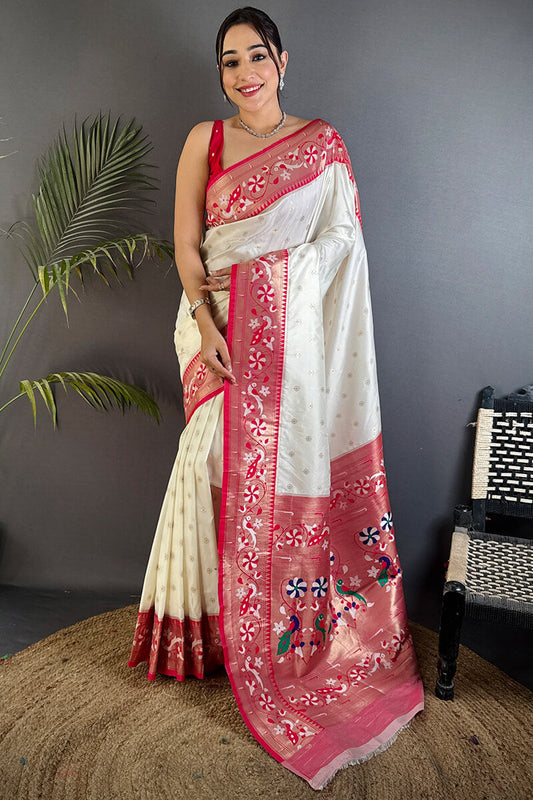 Deserving Beige Paithani Silk Saree With Dulcet Blouse Piece