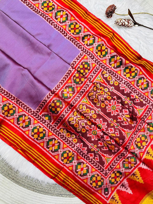 Blissful Lavender Ikkat Printed Patola Silk Saree With Desirable Blouse Piece
