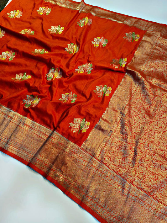 Gratifying Orange Banarasi Dola Silk Saree With Adoring Blouse Piece