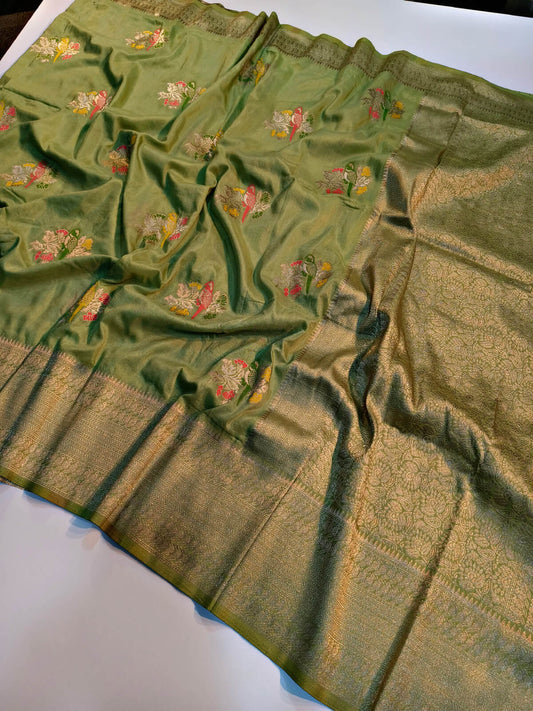Evanescent Pista Banarasi Dola Silk Saree With Preferable Blouse Piece