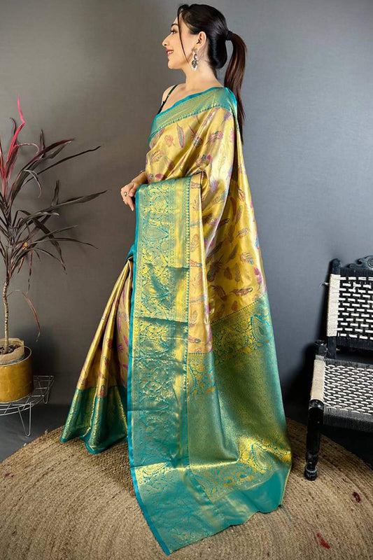 Extraordinary Golden Kanjivaram Silk Saree With Sumptuous Blouse Piece