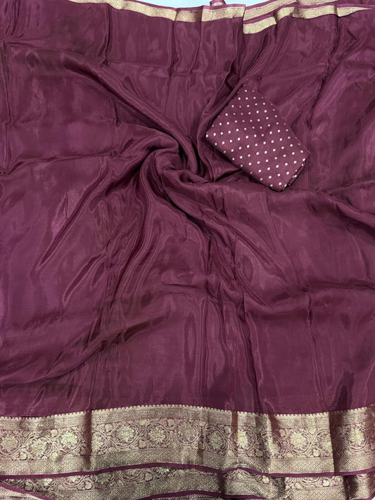 Classy Wine Pure Zari Weaving Banarasi Silk Saree With Exuberant Blouse Piece