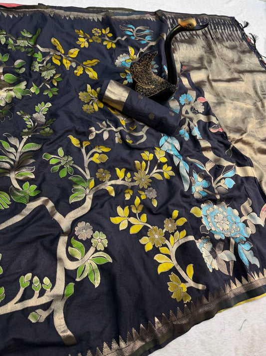 Imbrication Black Khadi Georgette Banarasi Silk Saree With Enamoring Blouse Piece