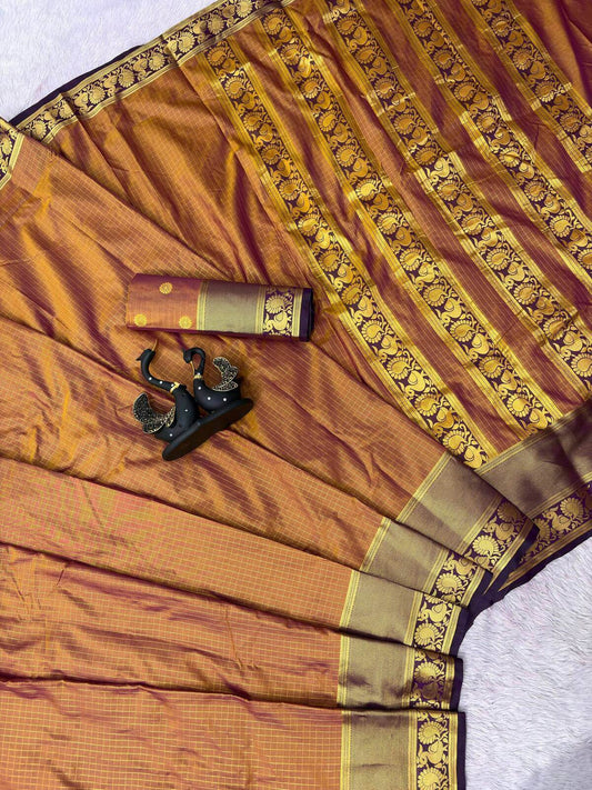 Delightful Brown Pure Banarasi Silk Saree With Amiable Blouse Piece