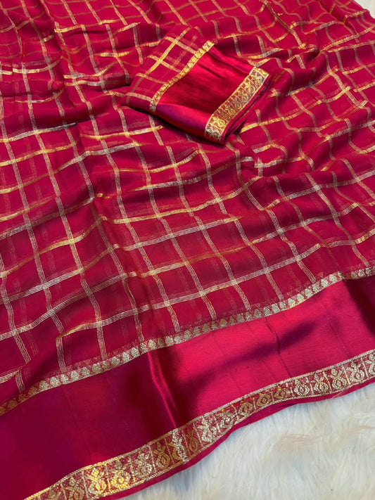 Extraordinary Dark Pink Banarasi Viscose Silk Saree With Moiety Blouse Piece