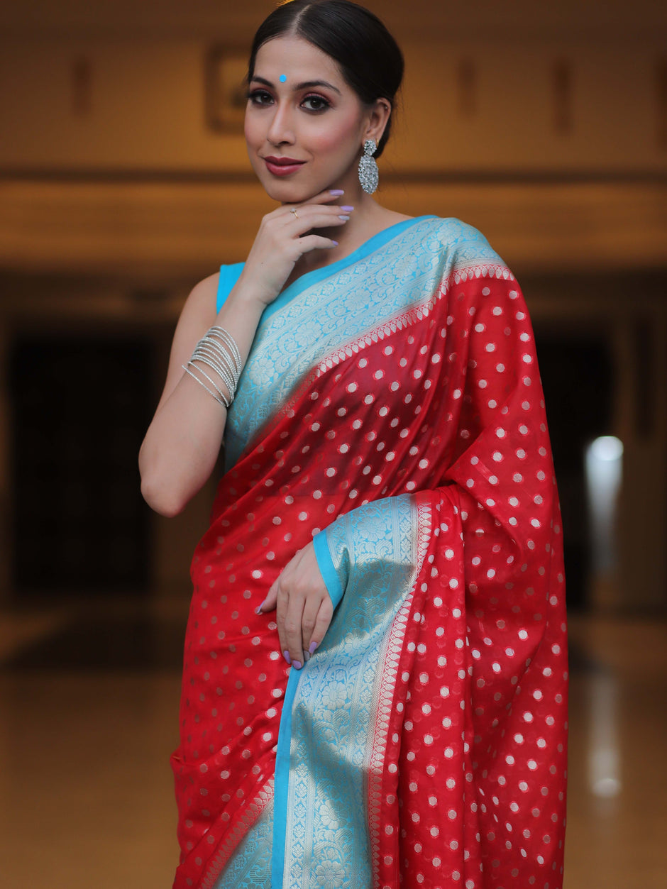 Pleasant Red Soft Silk Saree With Desiring Blouse Piece