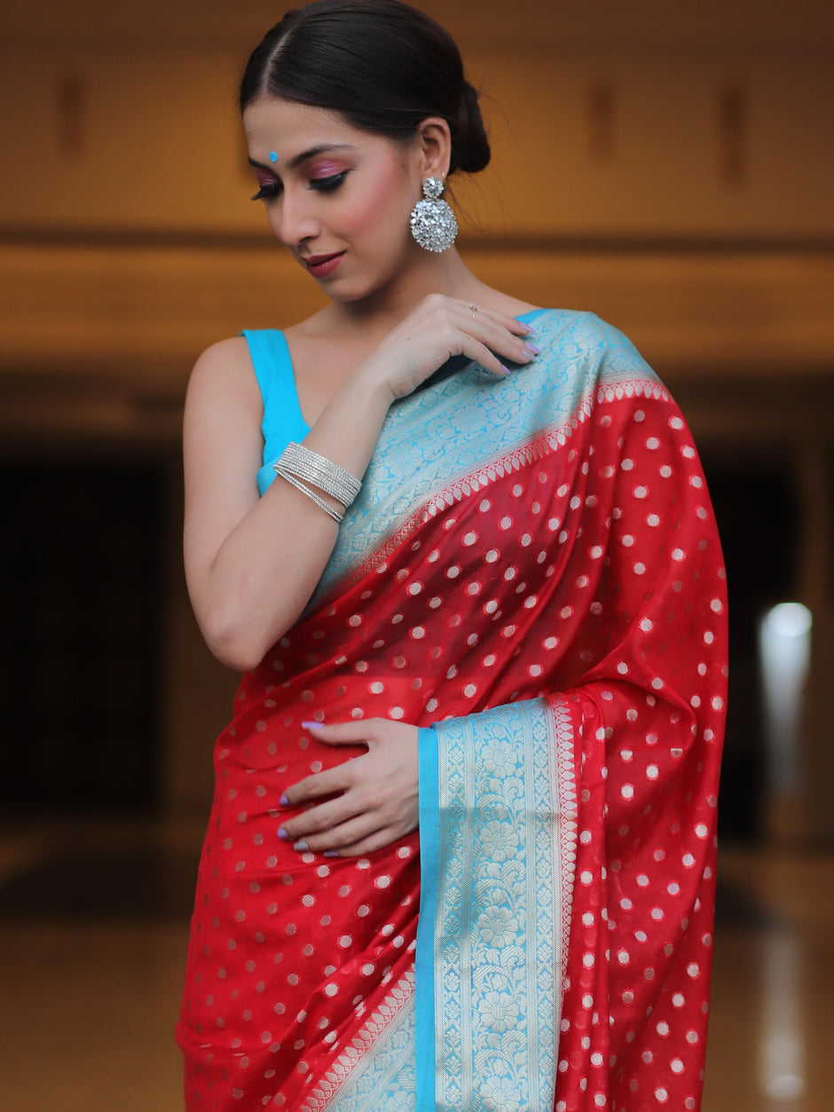 Pleasant Red Soft Silk Saree With Desiring Blouse Piece