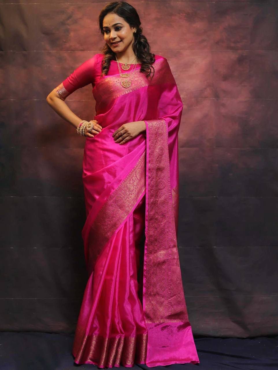 Felicitous Dark Pink Soft Silk Saree With Enchanting Blouse Piece