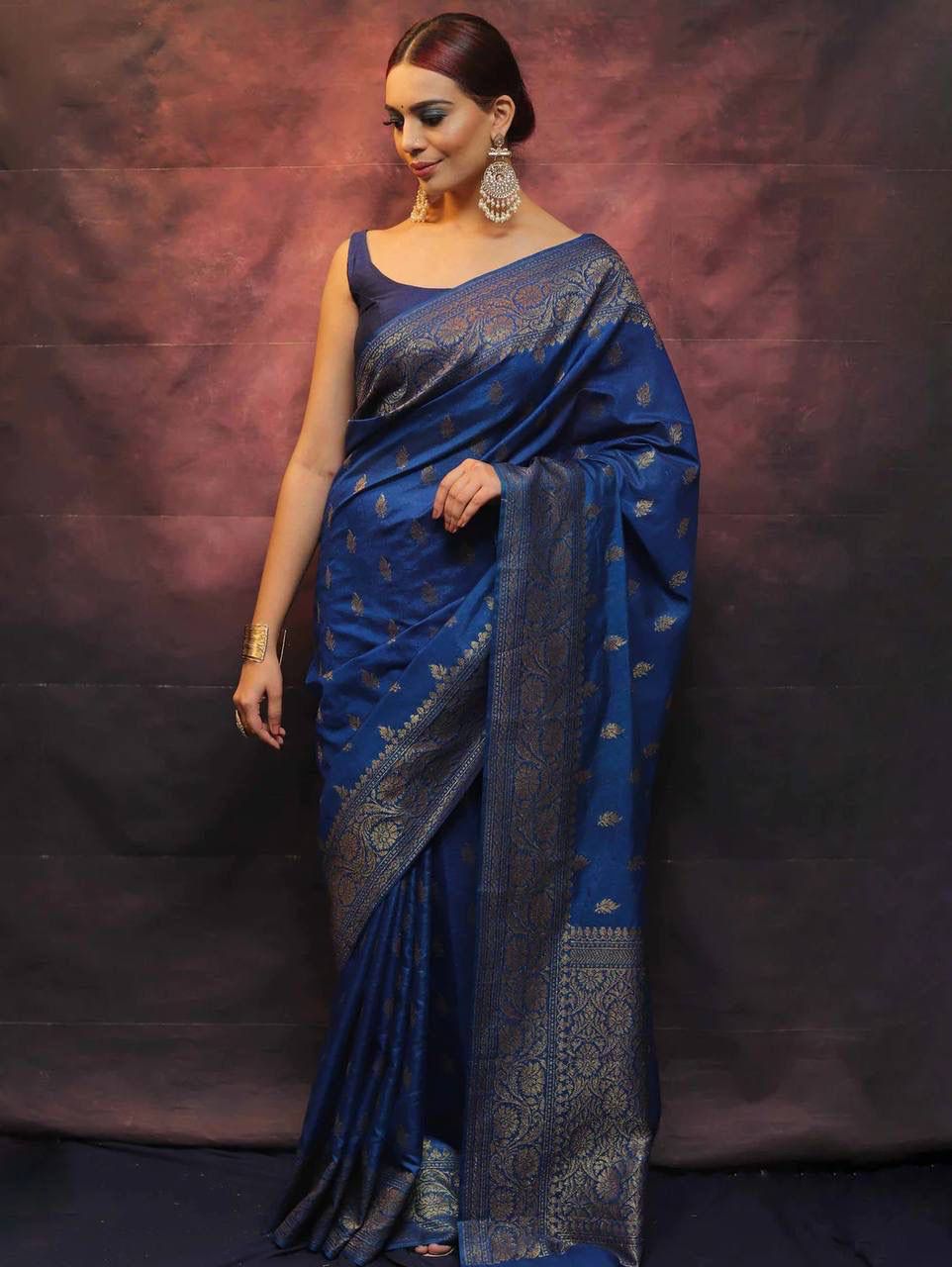 Ornate Blue Soft Silk Saree With Radiant Blouse Piece