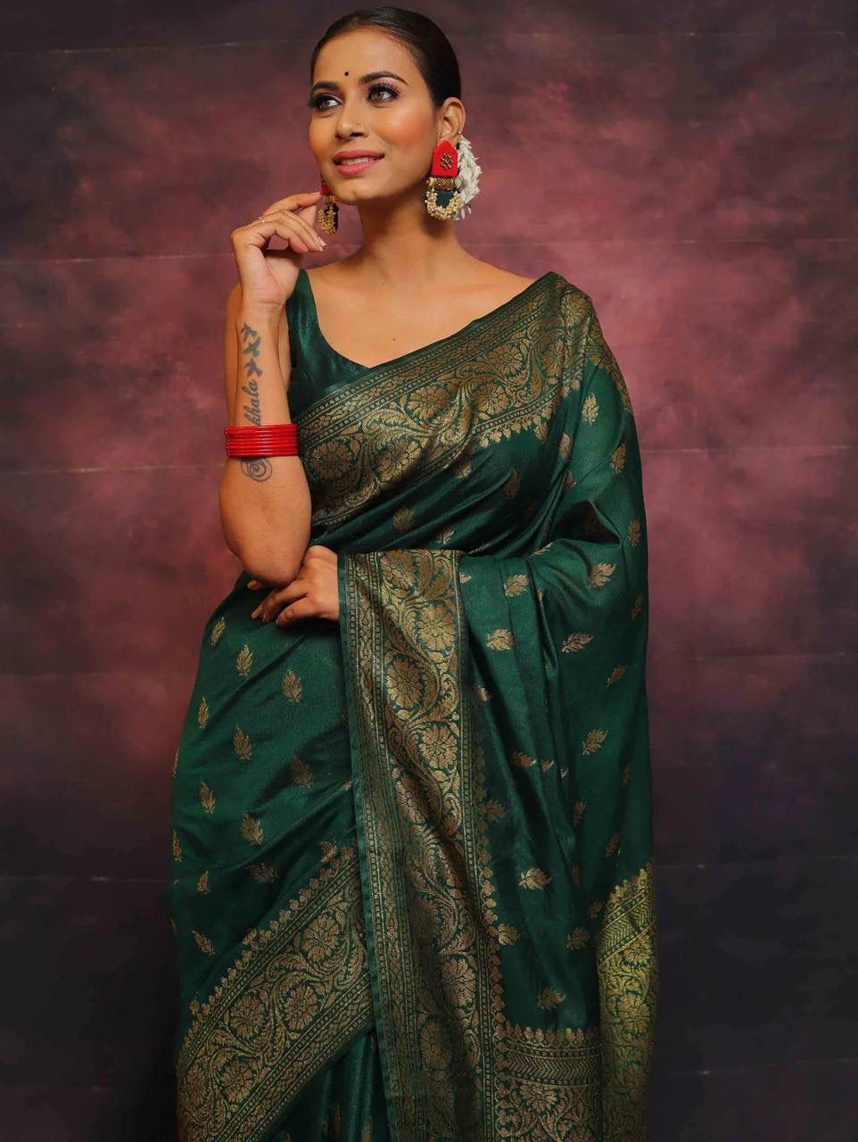 Vibrant Dark Green Soft Silk Saree With Opulent Blouse Piece