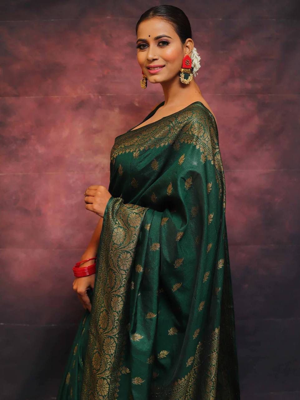 Vibrant Dark Green Soft Silk Saree With Opulent Blouse Piece