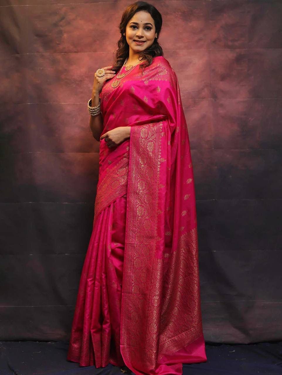 Glamorous Dark Pink Soft Silk Saree With Lustrous Blouse Piece