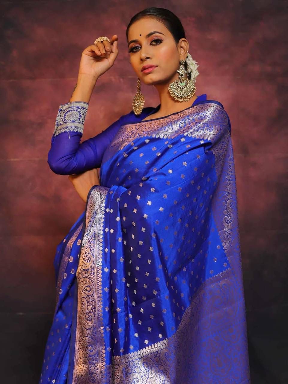 Alluring Royal Blue Soft Silk Saree With Classy Blouse Piece