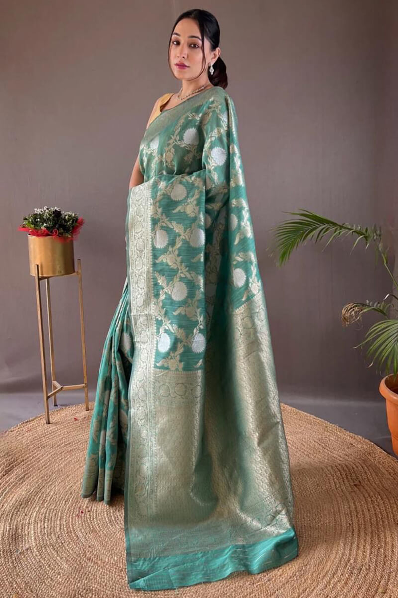 Luxuriant Sea Green Cotton Silk Saree With Exuberant Blouse Piece