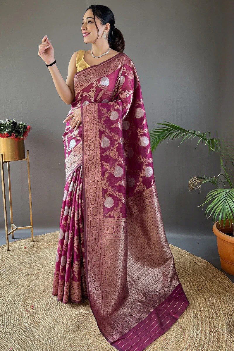 Winsome Wine Cotton Silk Saree With Jubilant Blouse Piece