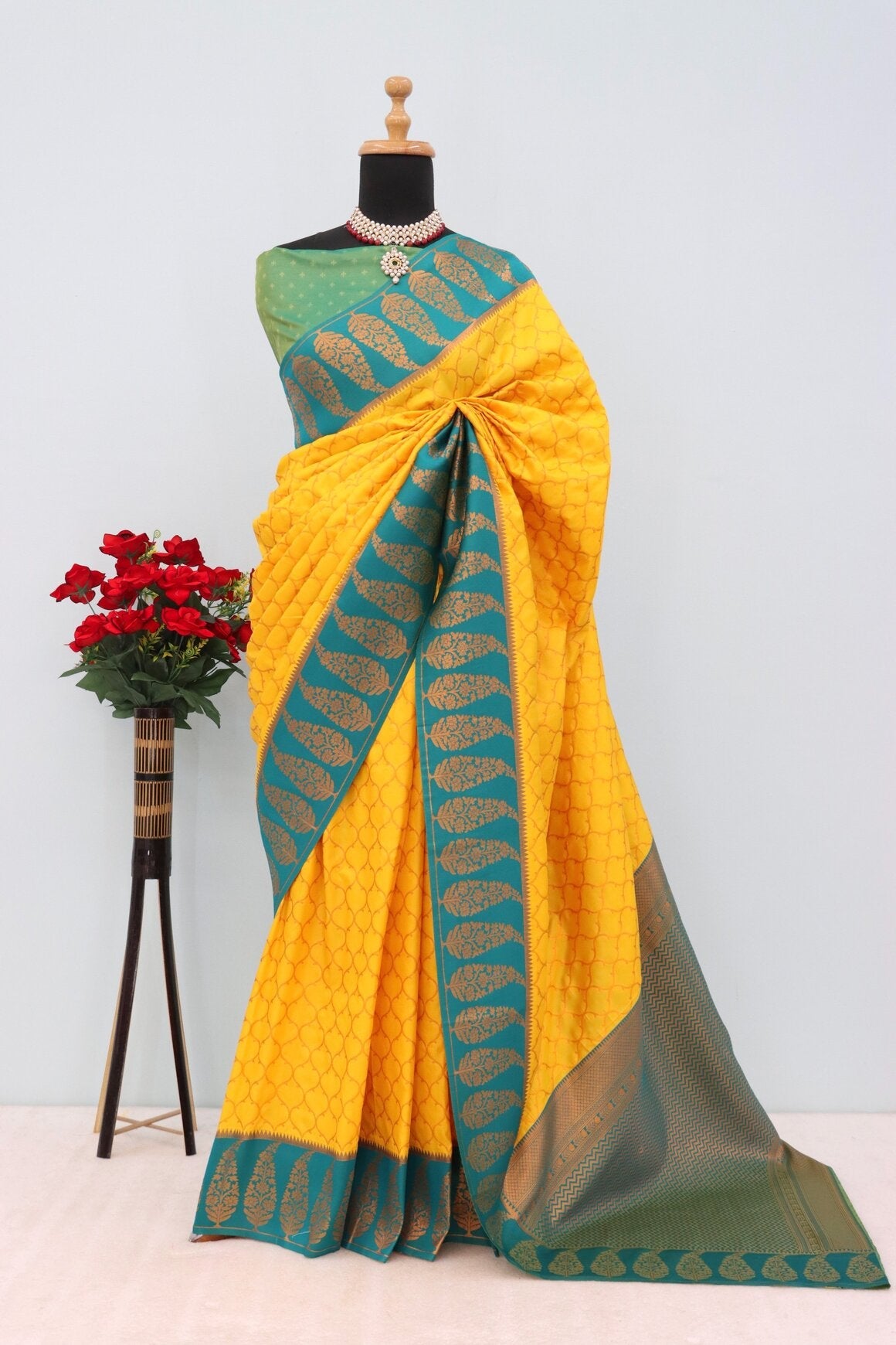 Inspiring Yellow Soft Banarasi Silk Saree With Angelic Blouse Piece