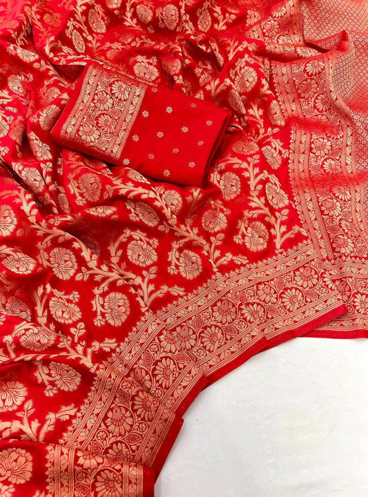 Surpassing Red Soft Banarasi Silk Saree With Jazzy Blouse Piece