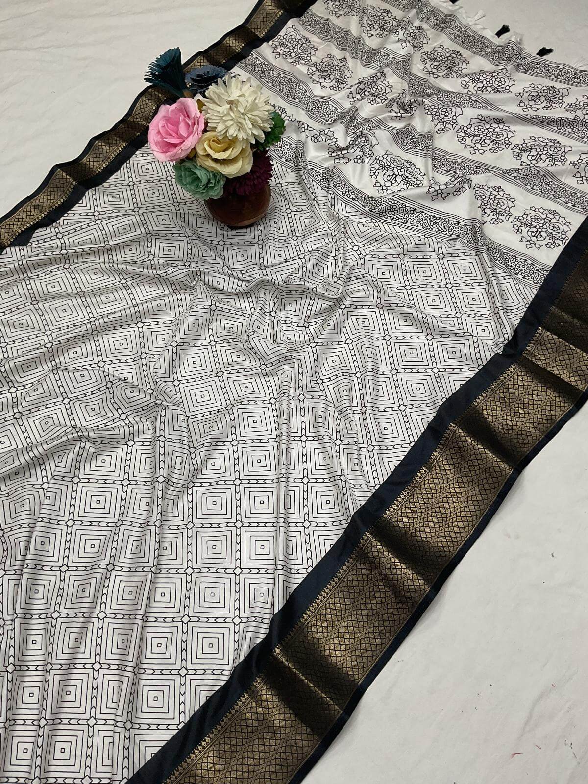 Magnetic Off White Digital Printed Dola Silk Saree With Ornate Blouse Piece