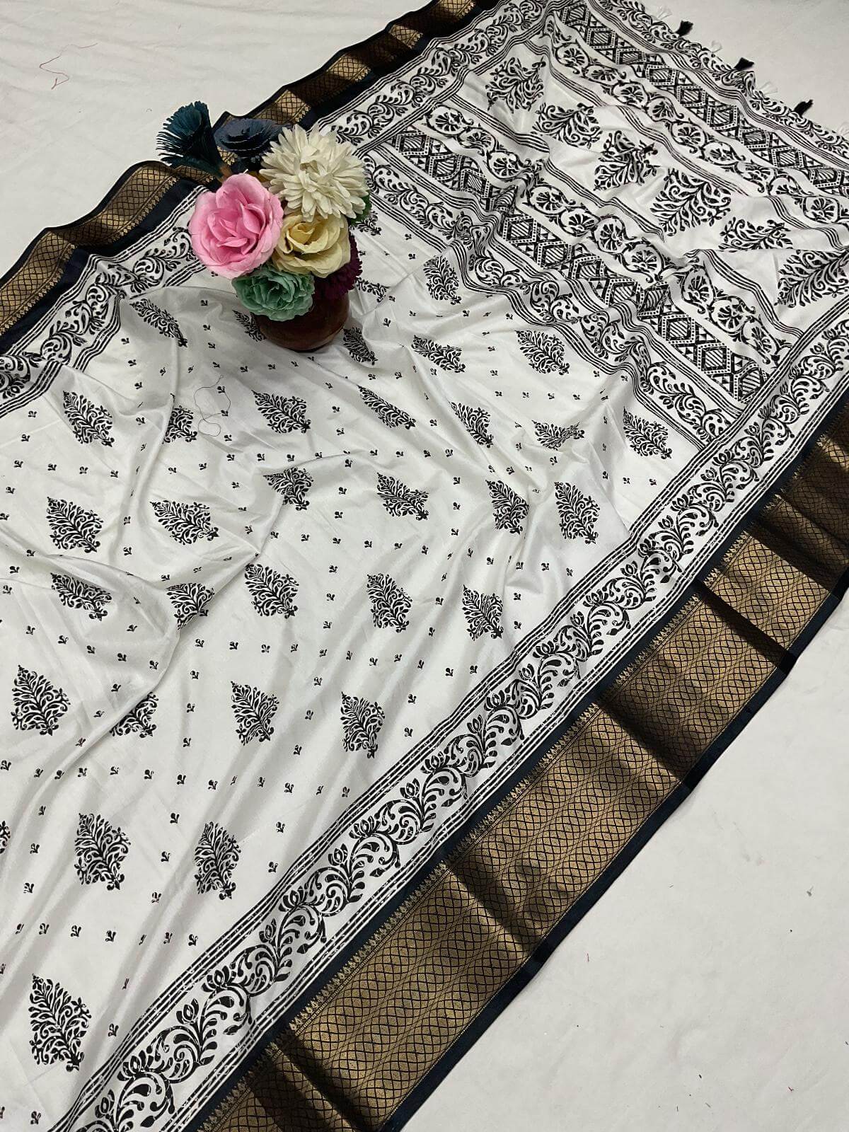 Transcendent Off White Digital Printed Dola Silk Saree With Beguiling Blouse Piece