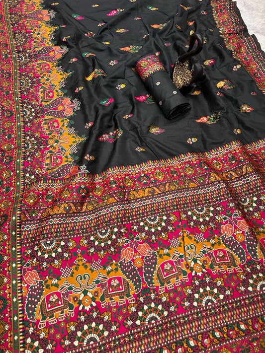 Entrancing Black Pashmina Saree With Panoply Blouse Piece