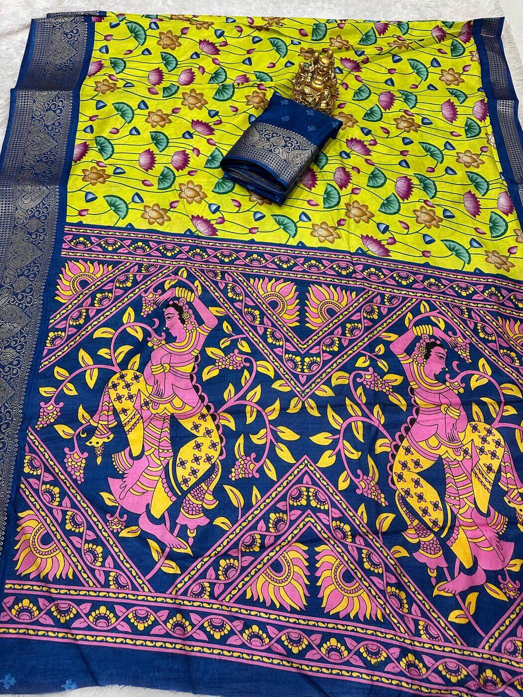 Vestigial Parrot Digital Printed Dola Silk Saree With Trendy Blouse Piece