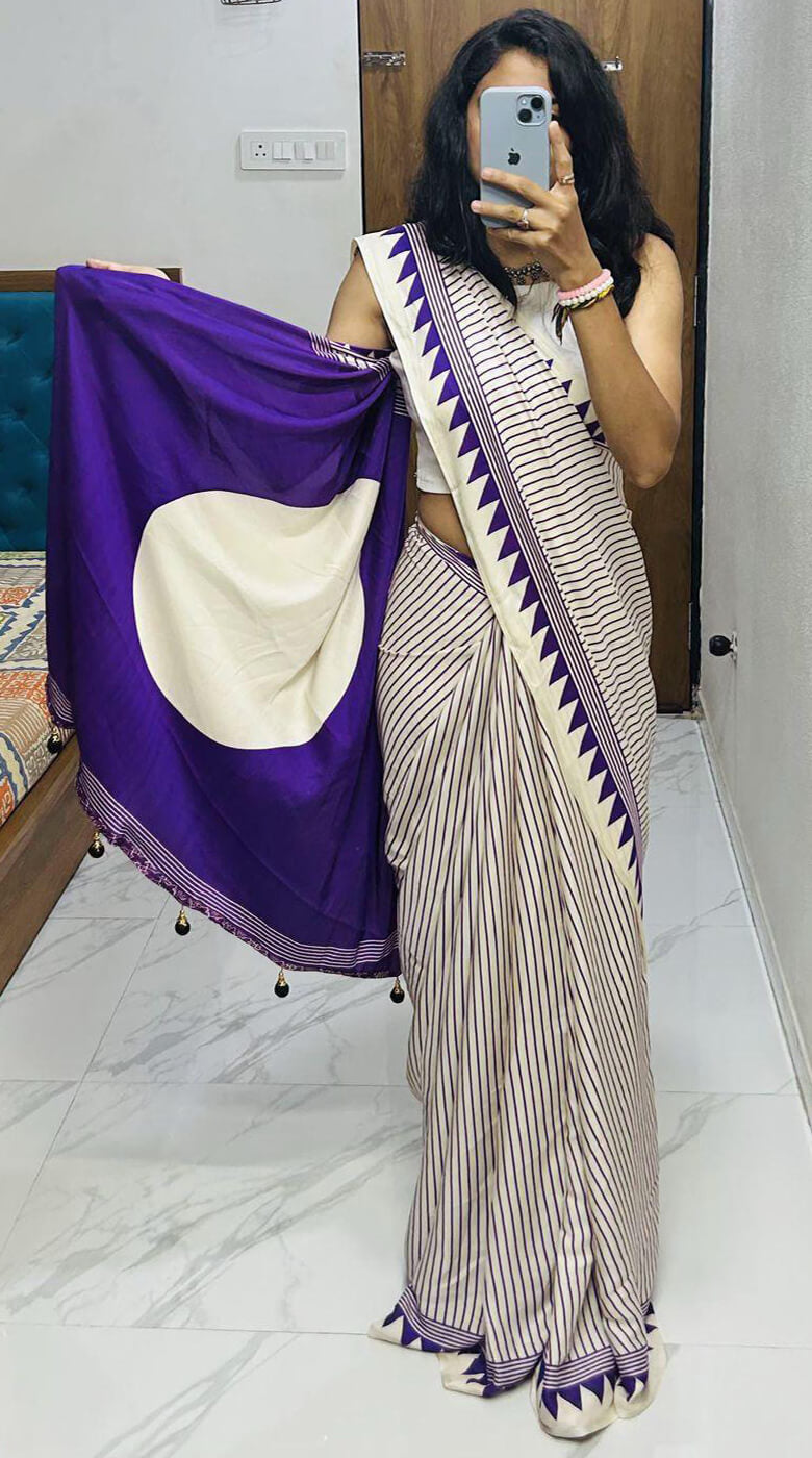 Glamorous Beige Digital Printed Crape Silk Saree With Skinny Blouse Piece