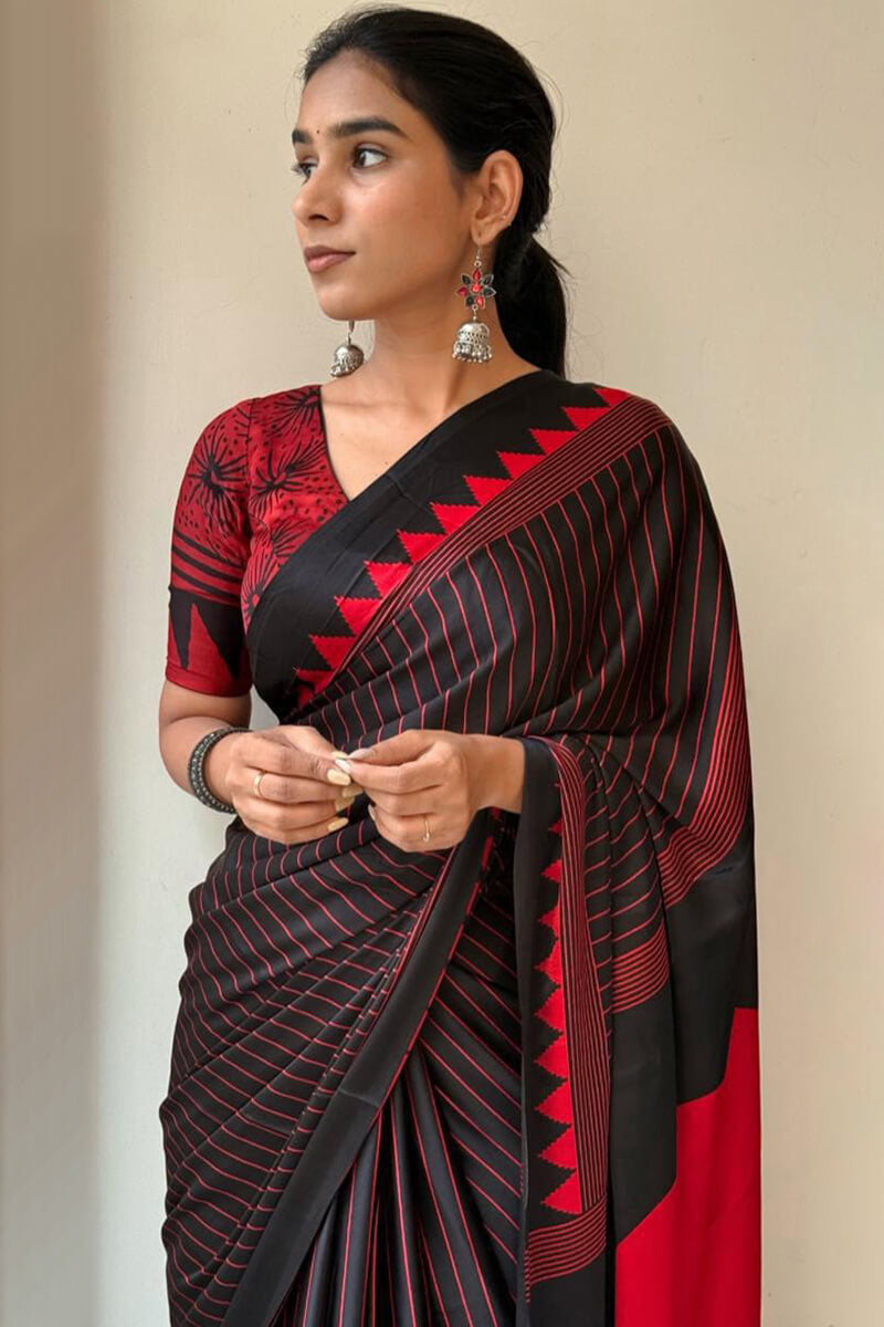 Gratifying Black Digital Printed Crape Silk Saree With Dulcet Blouse Piece