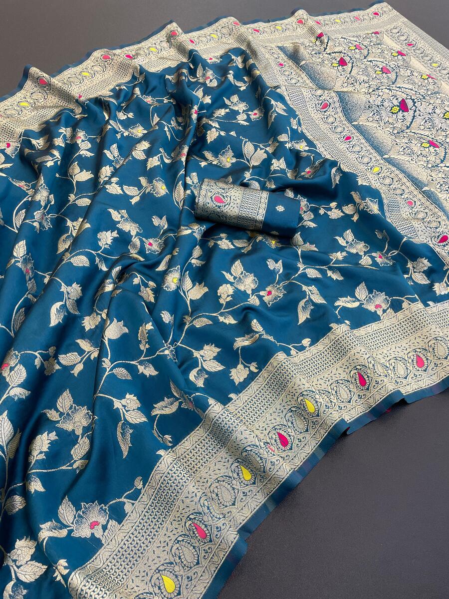 Alluring Blue Soft Banarasi Silk Saree With Gratifying Blouse Piece