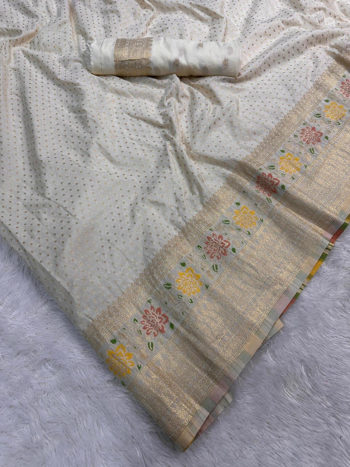 Stunner Off White Soft Banarasi Silk Saree With Prominent Blouse Piece