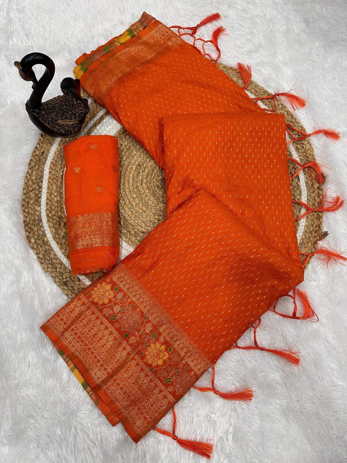 Sempiternal Orange Soft Banarasi Silk Saree With Jubilant Blouse Piece