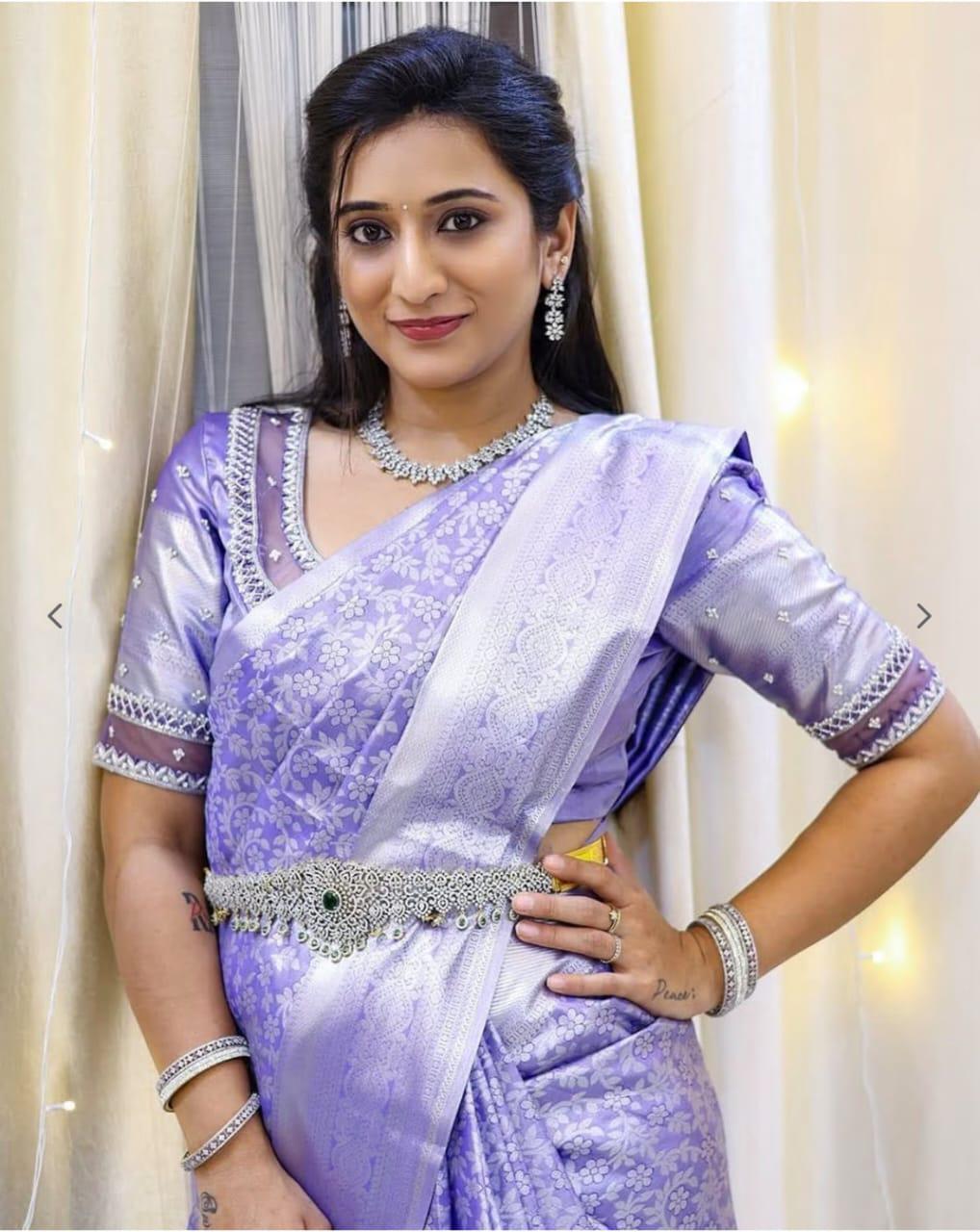 Pleasant Lavender Soft Silk Saree With Ethnic Blouse Piece