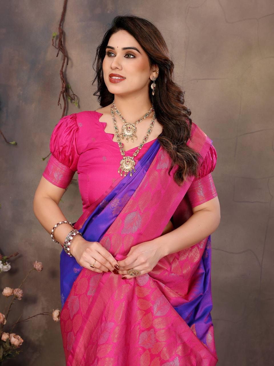 Elegant Purple Soft Banarasi Silk Saree With Exemplary Blouse Piece