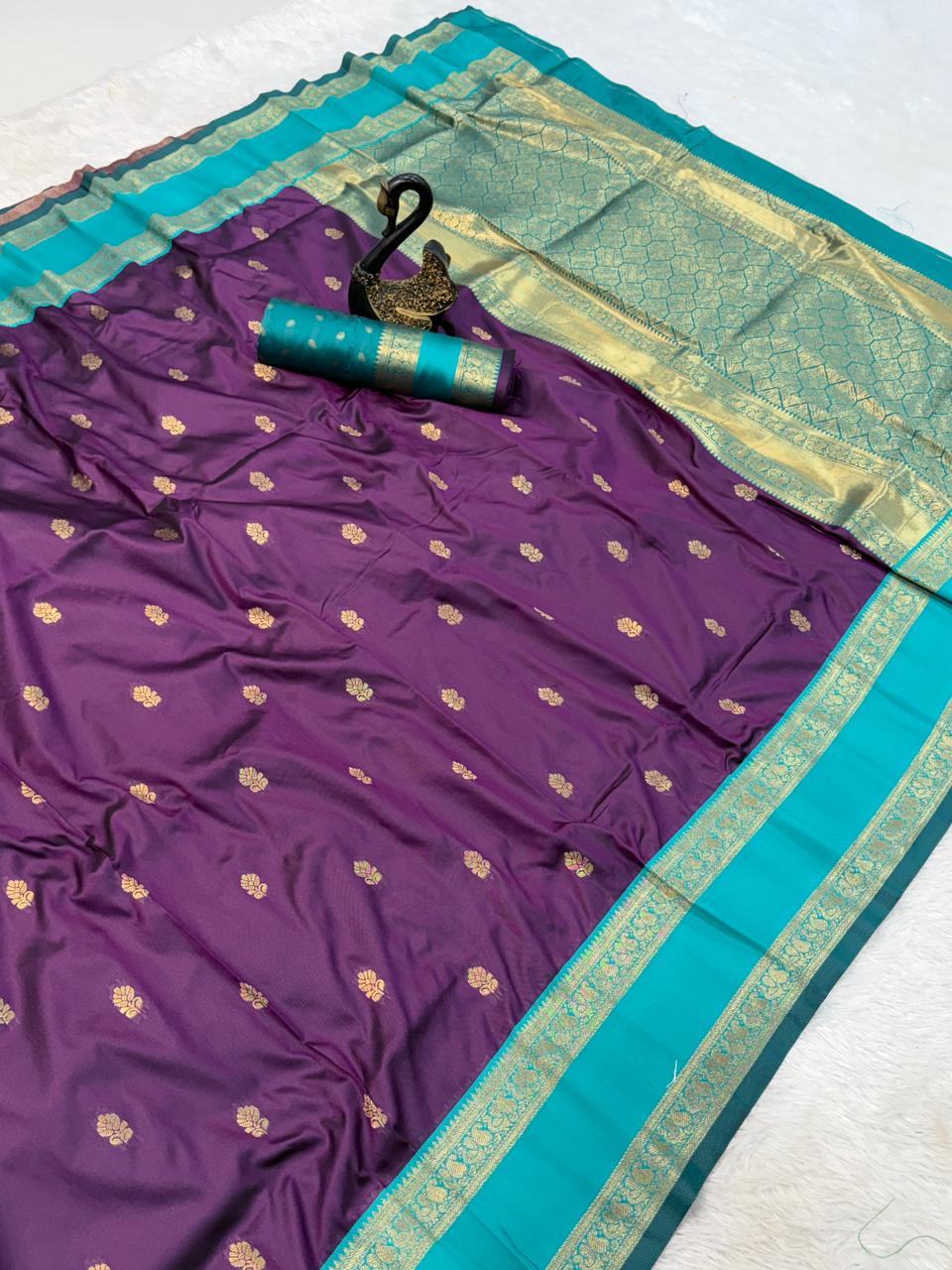 Jubilant Purple Soft Banarasi Kathpadar Silk Saree With Sophisticated Blouse Piece