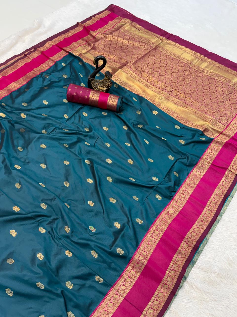 Posh Teal Blue Soft Banarasi Kathpadar Silk Saree With Wonderful Blouse Piece