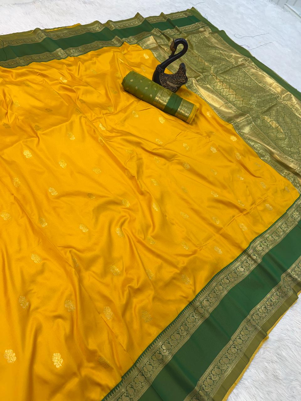 Classy Yellow Soft Banarasi Kathpadar Silk Saree With Vivacious  Blouse Piece