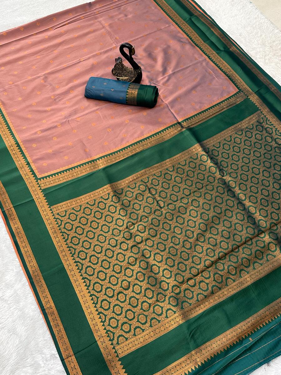 Super extravagant Peach Soft Banarasi Silk Saree With Glittering Blouse Piece