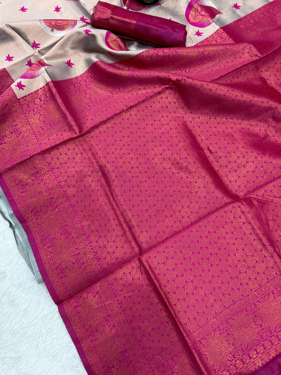 Woebegone Beige Soft Silk Saree With Moiety Blouse Piece