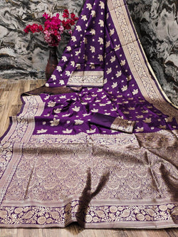 Exemplary Purple Soft Silk Saree With Groovy Blouse Piece