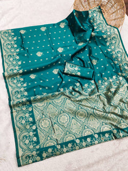 Seraphic Rama Soft Silk Saree With Snazzy Blouse Piece