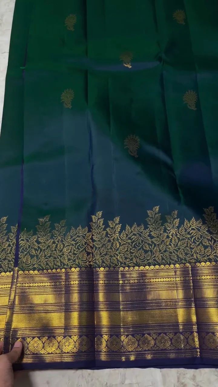 Majestic Rama Soft Banarasi Silk Saree With Ethnic Blouse Piece