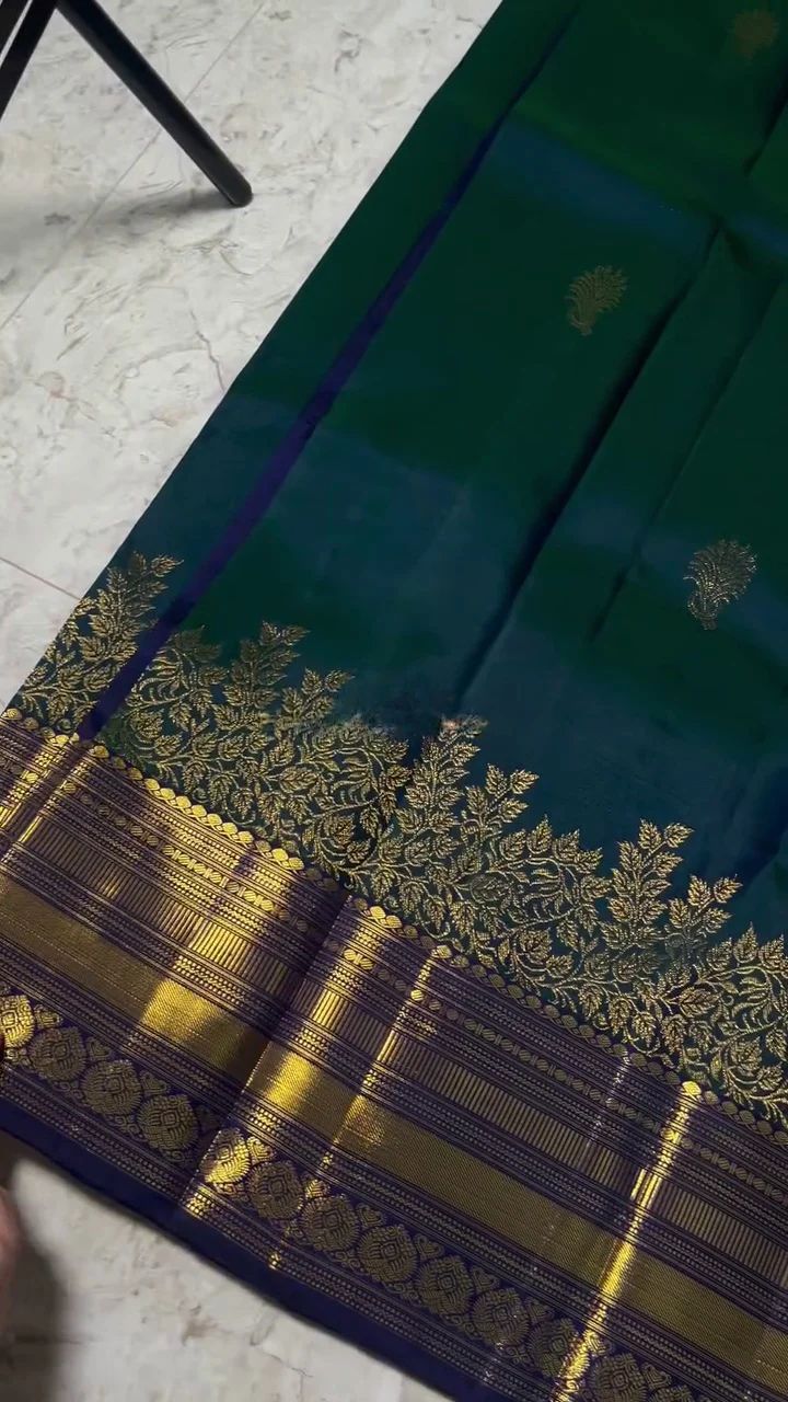 Majestic Rama Soft Banarasi Silk Saree With Ethnic Blouse Piece