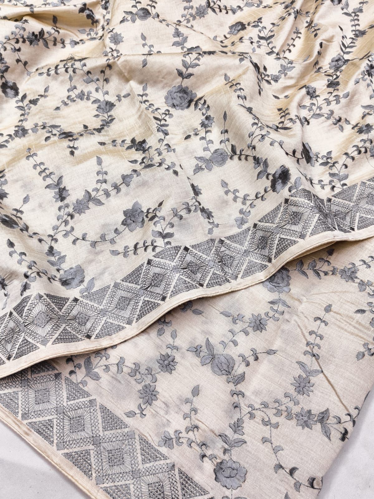 Magnificat Beige Embroidery Work Tussar Silk Saree With Unequalled Blouse Piece