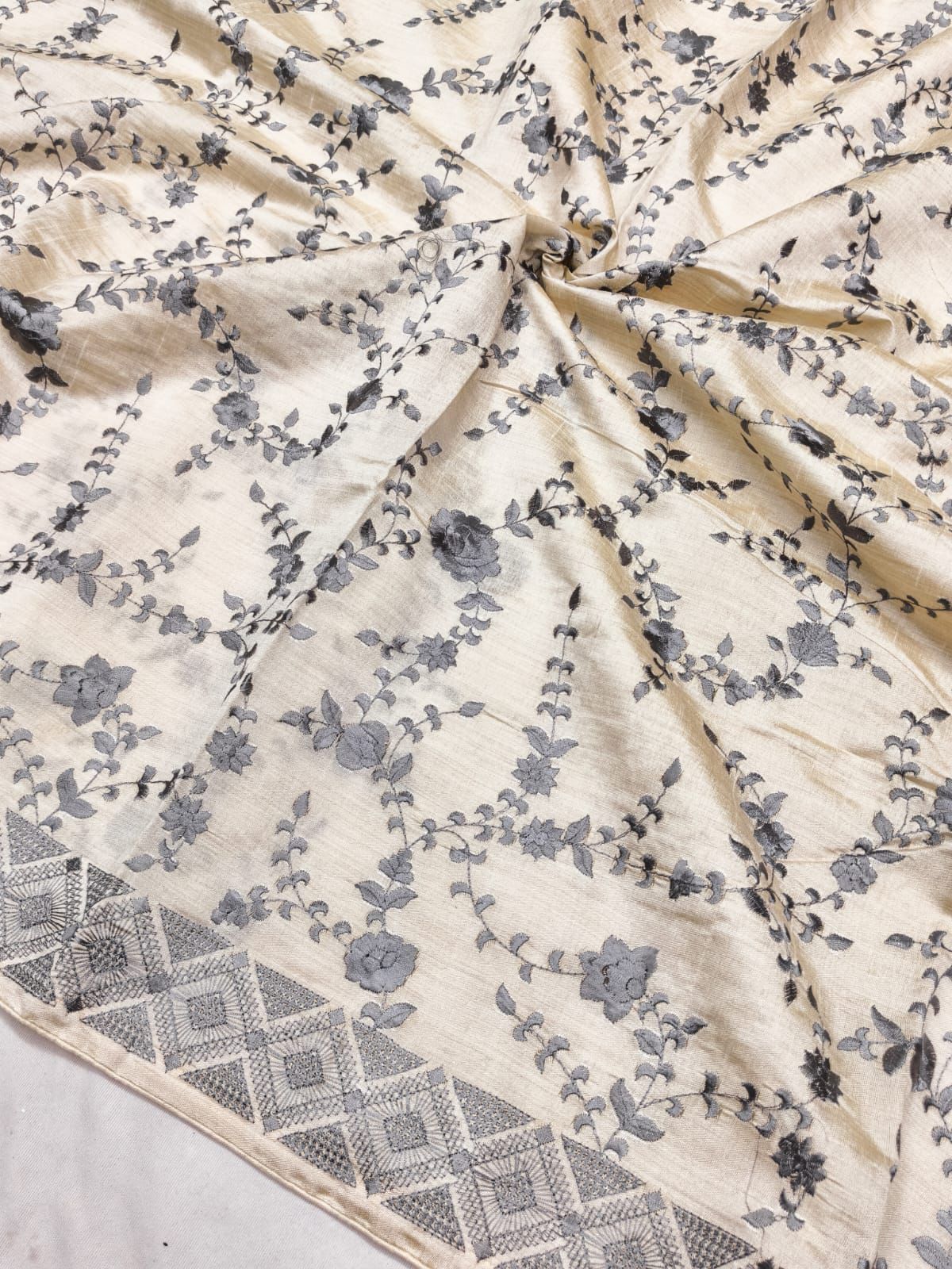 Magnificat Beige Embroidery Work Tussar Silk Saree With Unequalled Blouse Piece