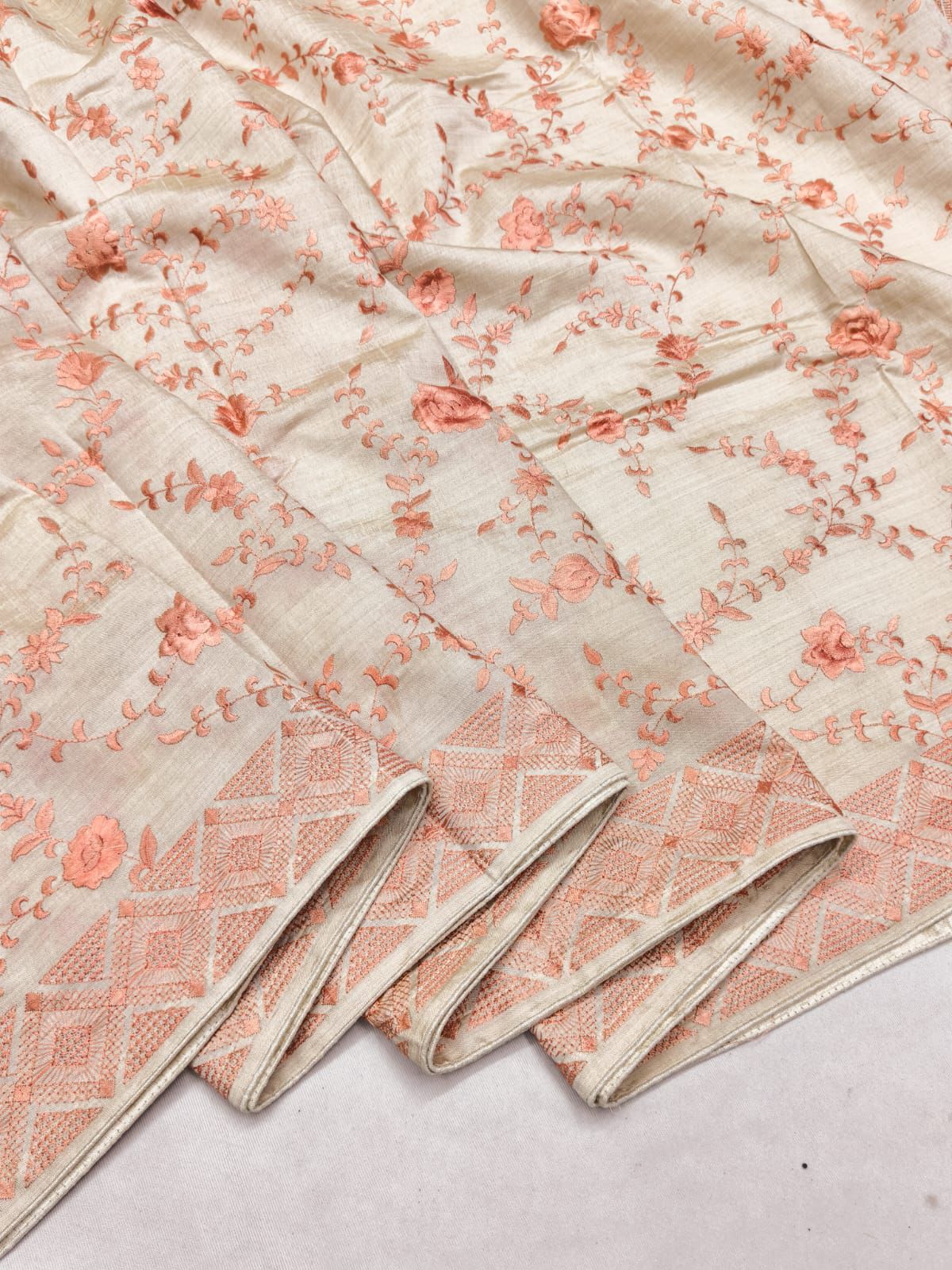 Sempiternal Beige Embroidery Work Tussar Silk Saree With Unique Blouse Piece